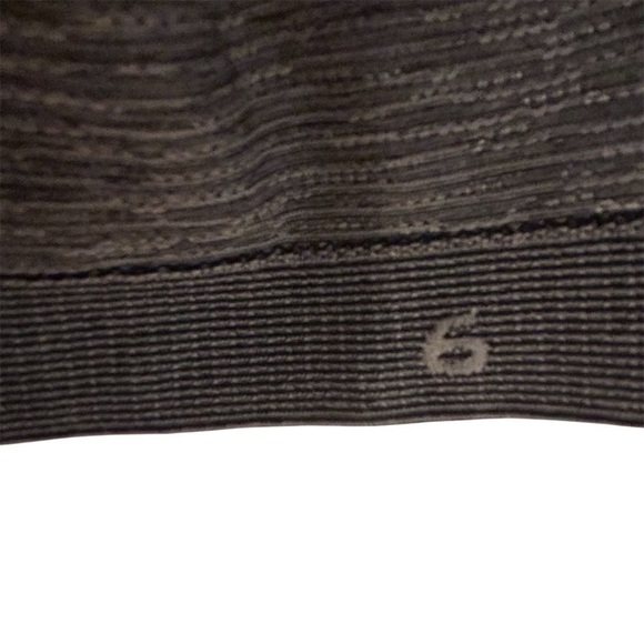 Lululemon Women's Black Swiftly Tech Racerback Tank Top Size 6 - Picture 9 of 10